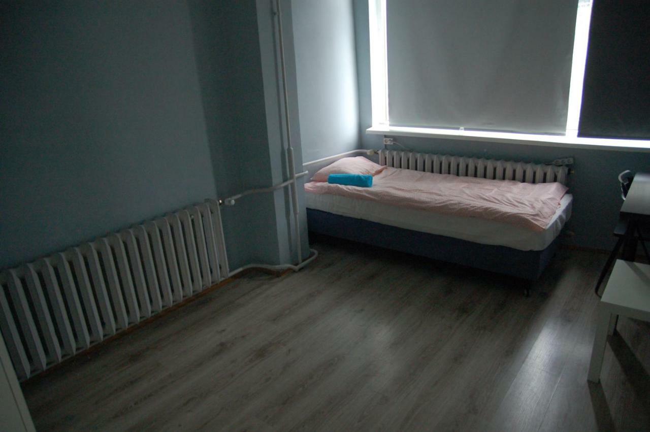 Hostel Family Erasmus Center Varsó Kültér fotó